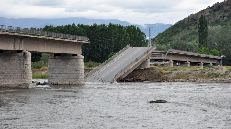 Възстановяват моста при с. Рибник в най-кратки срокове