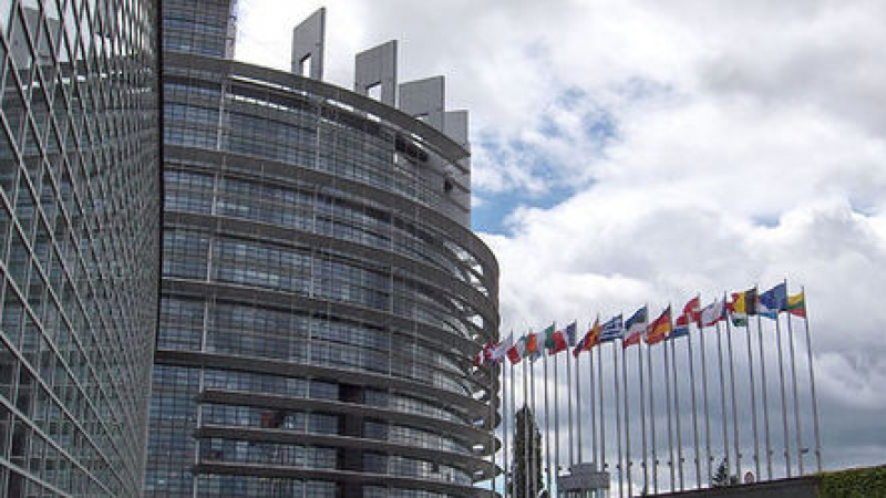 Европарламентът отхвърли скандалната АСТА 