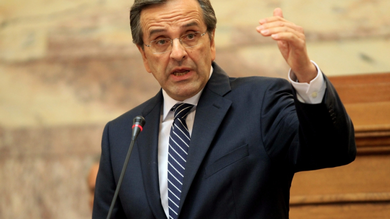 Намалиха заплатите на новите гръцки министри 