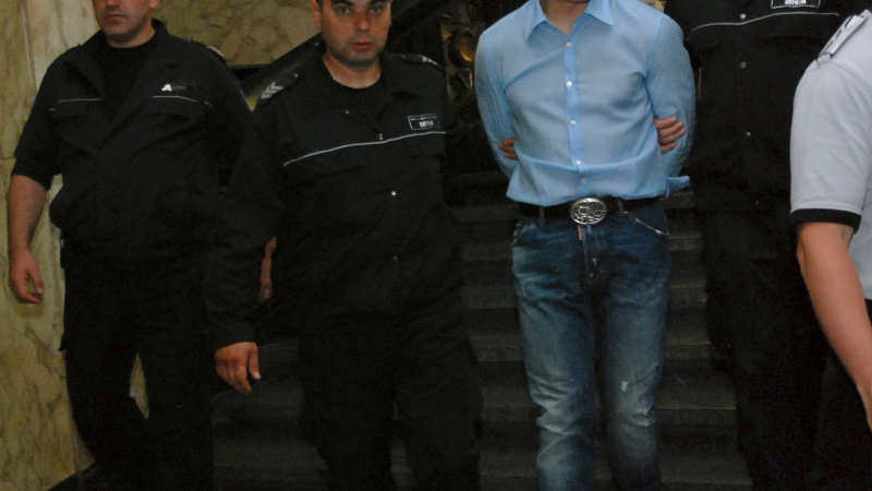 Инспектор Младен Йорданов*: В ареста Брендо се държи като пълна шматка!