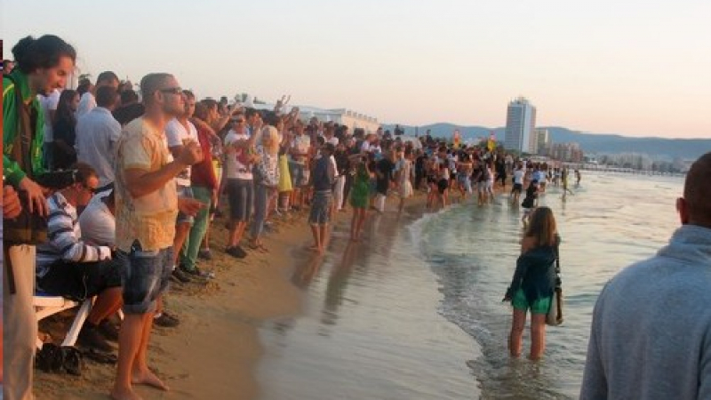 Хиляди отбелязаха летния празник Джулай морнинг