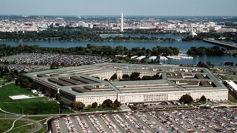 Американец опитал да взриви Пентагона и Конгреса