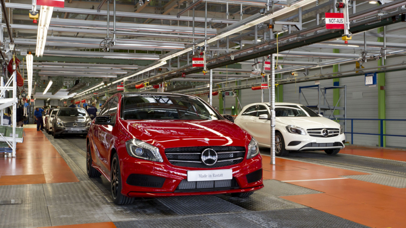 Новата А класа на “Mercedes” влиза в серийно производство