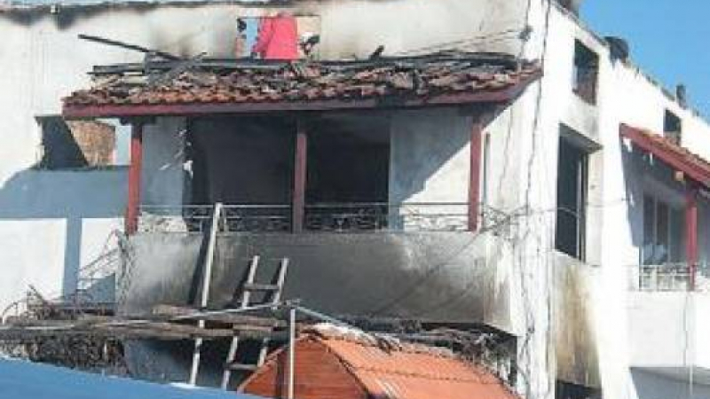 60-годишен подпали къщата на дъщеря си