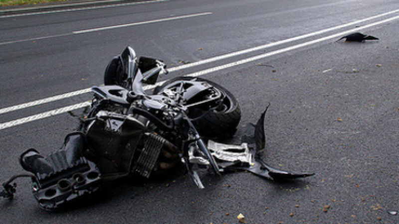 Мотоциклетист със “Сузуки” уби пешеходец на пътя Бургас - Варна