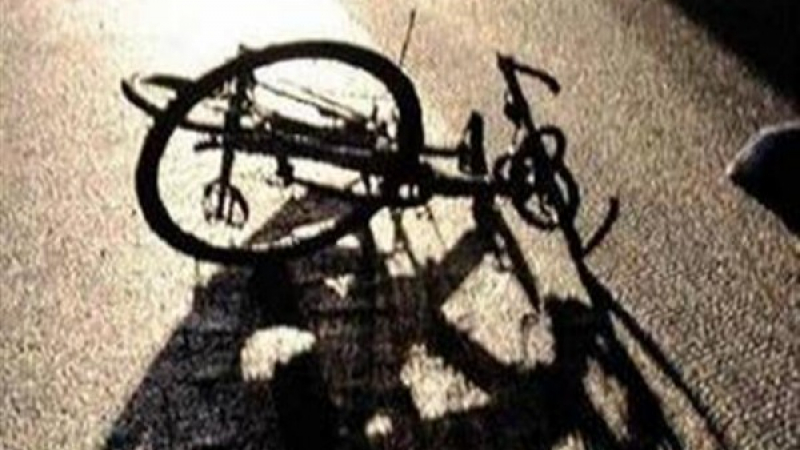 Млад велосипедист чупи таз при падане по тъмно