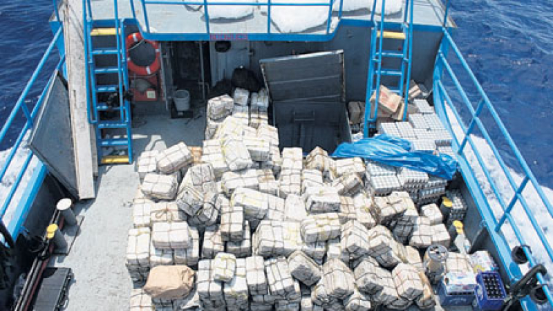 Два кораба, превозващи кокаин по българската схема, заловени от испански полицаи