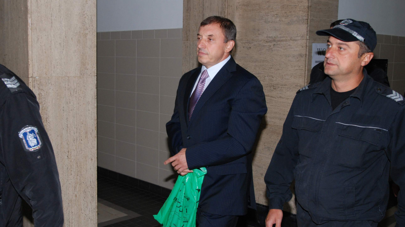 Съдът не поиска да слуша болен или здрав е Алексей Петров  