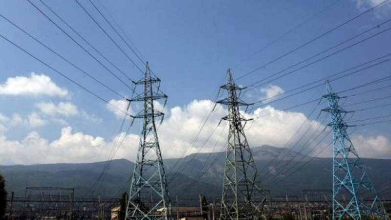 Спират тока в Правец, Ботевград и още десетки населени места