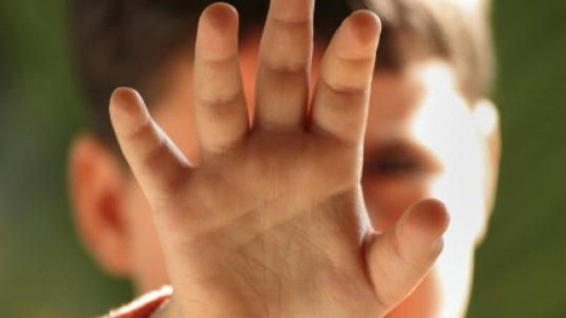 Пастрок изнасили 2-годишното си момченце