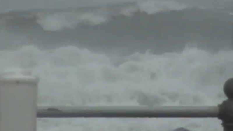 Вижте уникално видео от Космоса на страховития ураган Санди