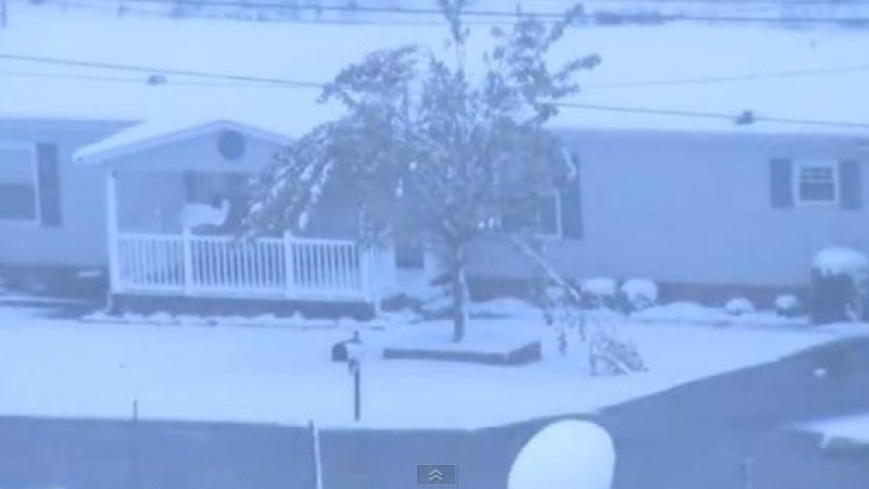 Снежни бури удариха САЩ, жертвите на &quot;Санди&quot; станаха 14