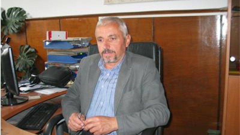 Натириха похотливия шеф на Напоителните системи в Пазарджик