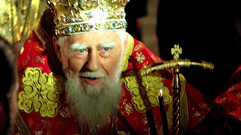 Почина патриарх Максим 