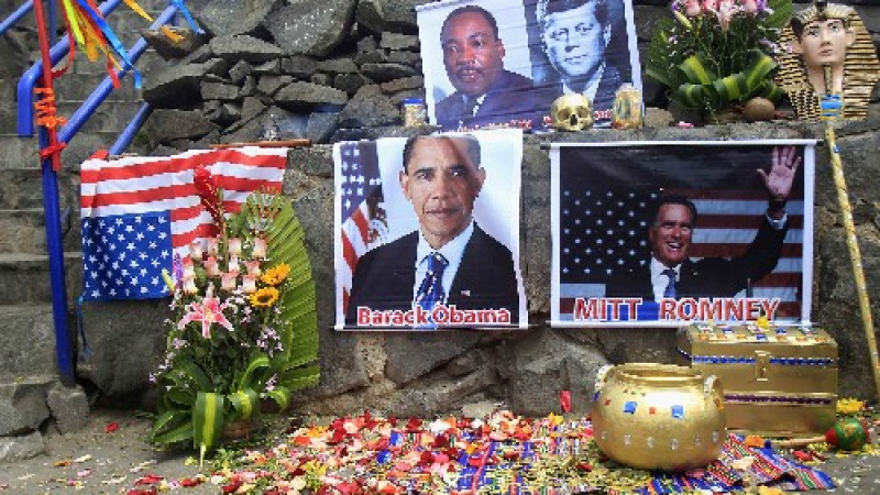 Барак Обама запазва преднината си пред Мит Ромни в ключовите щати 