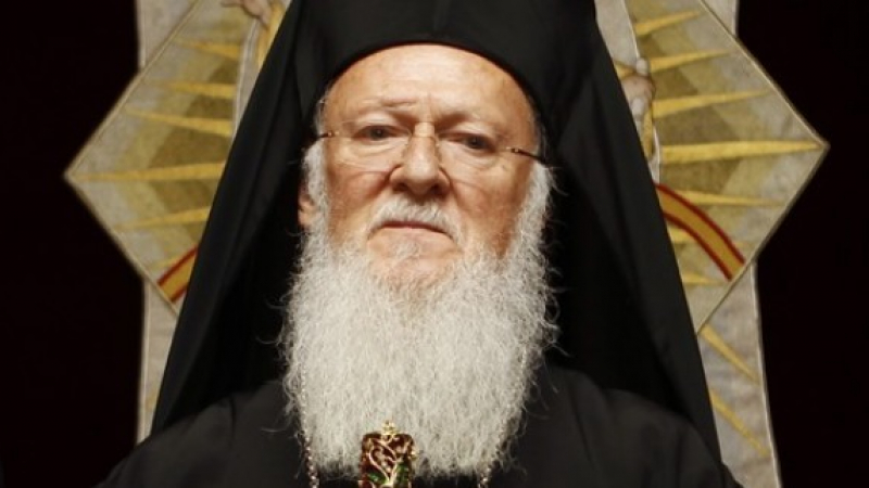 Вселенският патриарх кацна в София