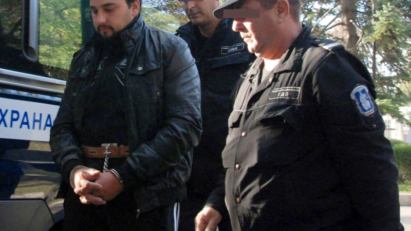 Убитият Борислав Енев поръчал вендета с киселина на политик