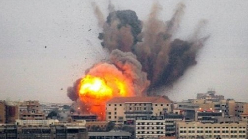Израел удари правителството на Хамас