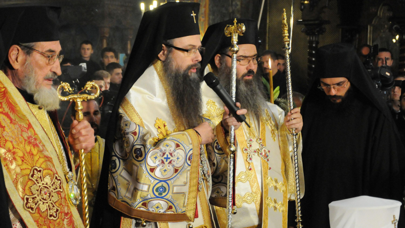 Пловдивската епархия брани дядо Николай