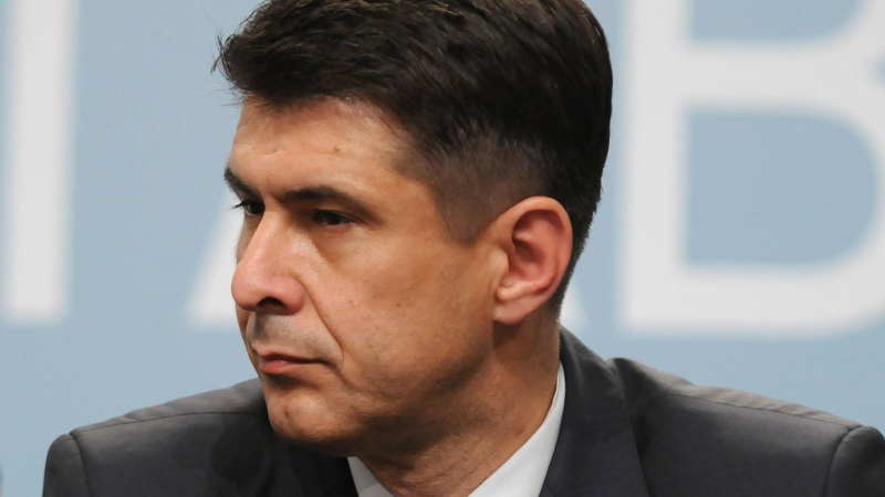 Димо Гяуров: СДС лети надолу, оставка за Кабаиванов!