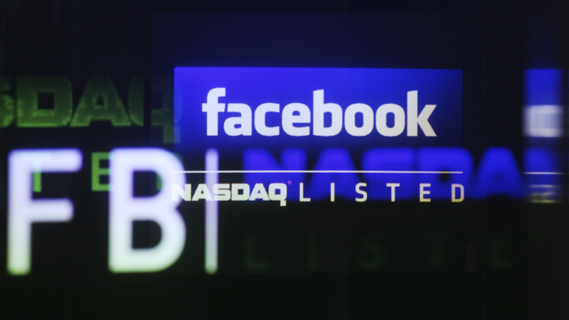 Студентска организация иска да съди Фейсбук