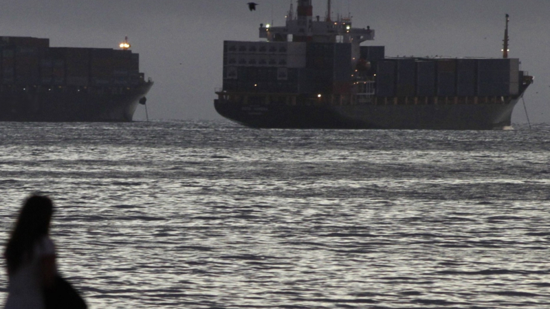 5 загинали и 9 изчезнали на втория ден от спасяването на закъсалия кораб в Черно море