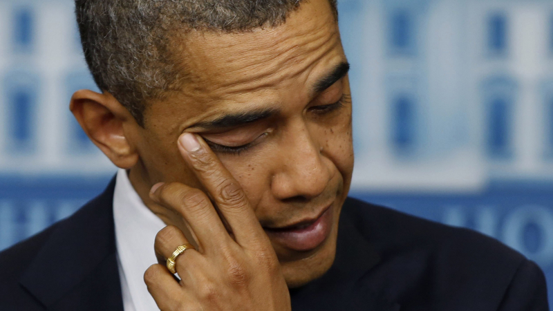 Обама плаче: Нашите сърца скърбят за жертвите