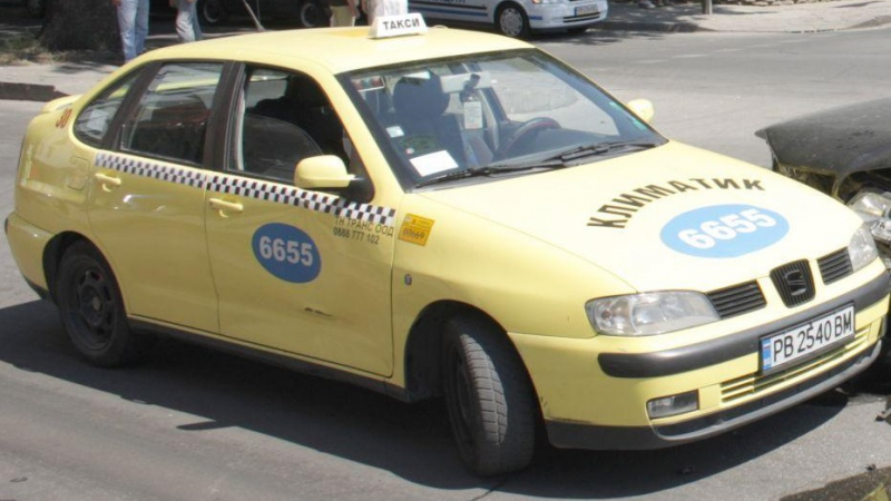 Пловдивските таксита смъкнаха цените с цели 20 стотинки