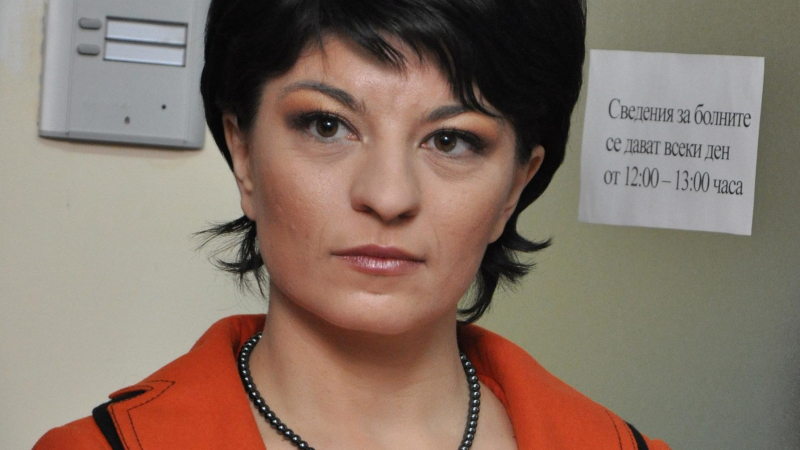 Десислава Атанасова: Цените на лекарствата се следят на 6 месеца