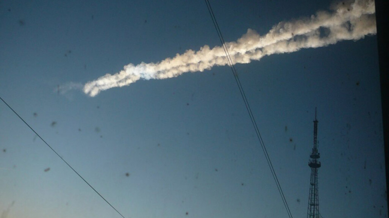 Около 500 души вече са пострадалите от падналия метеорит в Урал