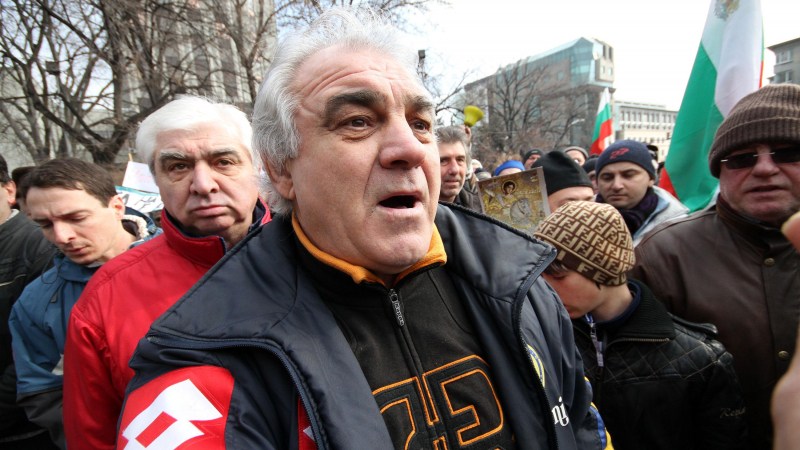 Футболната легенда и острие на протестите Иван Петров: Мафията иска да ме убие!