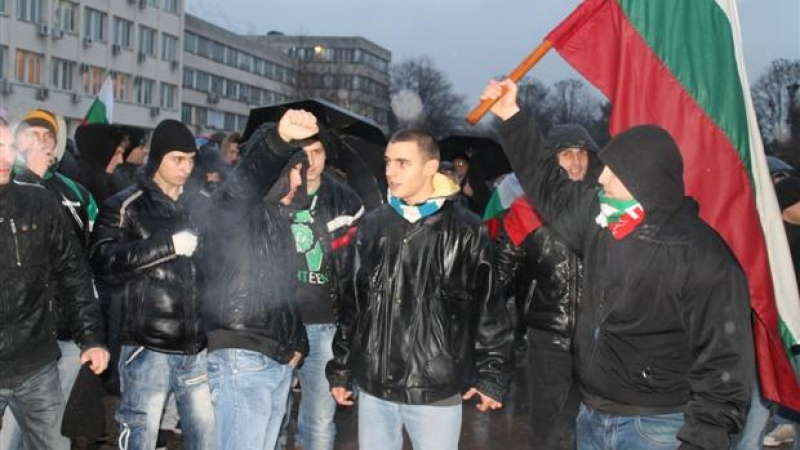 Водачите на протестите се събират в Сливен
