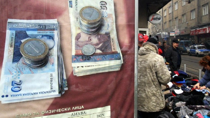 Плевнелиев заръчал: Заплатите да се помпат от 1 април