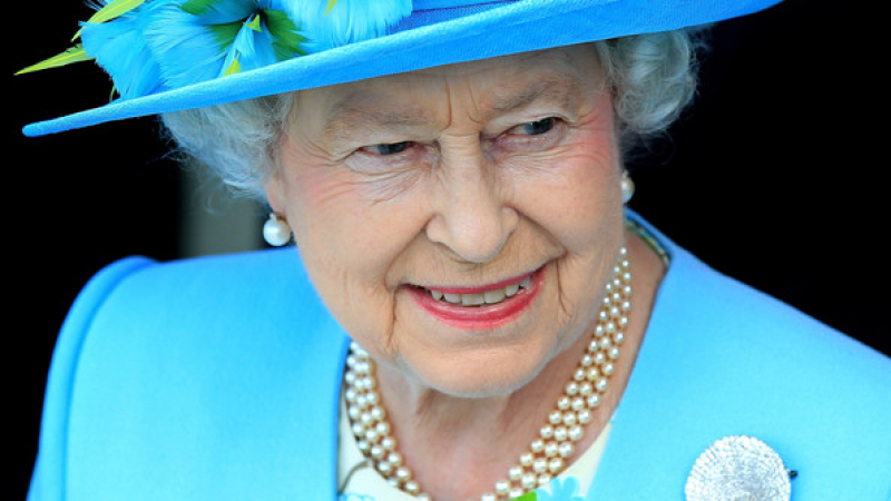 Английската кралица се тръшна с разстройство