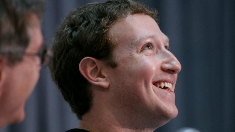 Марк Зукърбърг с голямо обещание към потребителите на Фейсбук! 