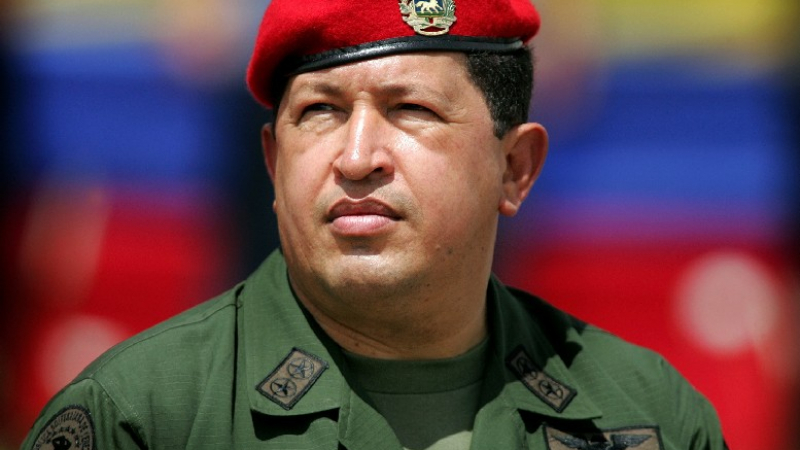 Светът скърби за харизматичния Уго Чавес 