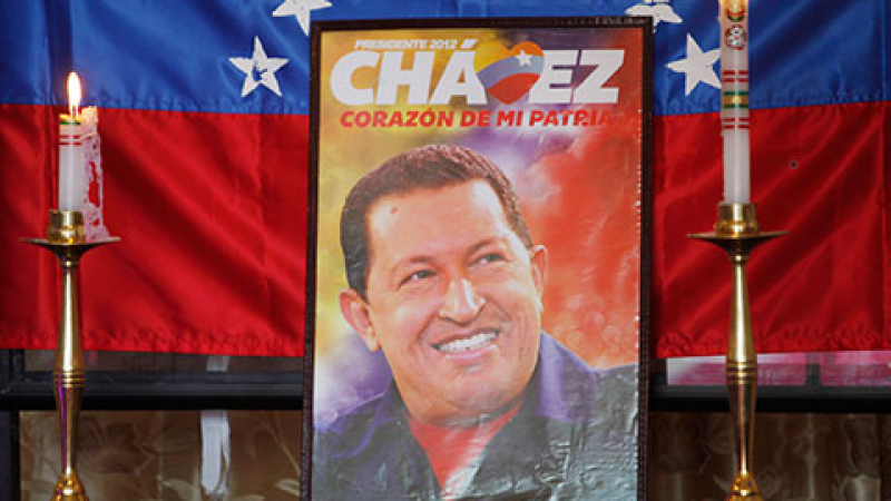 Чавес като Ленин: Балсамиран и в мавзолей 