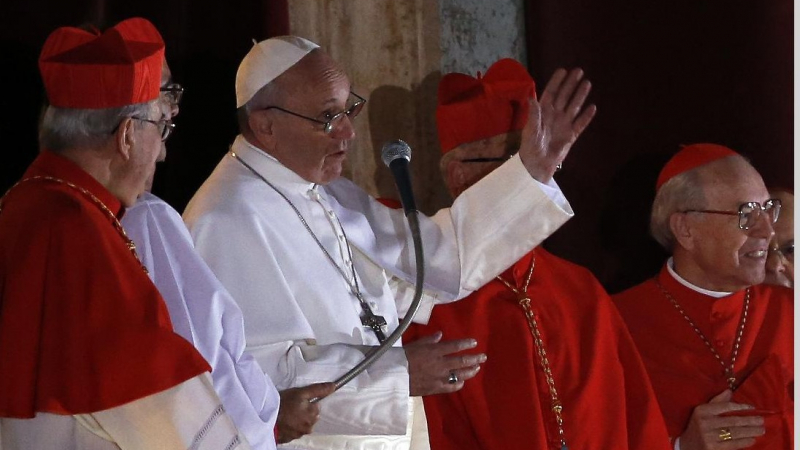 Папа Франциск І е пето дете в семейството на беден железничар