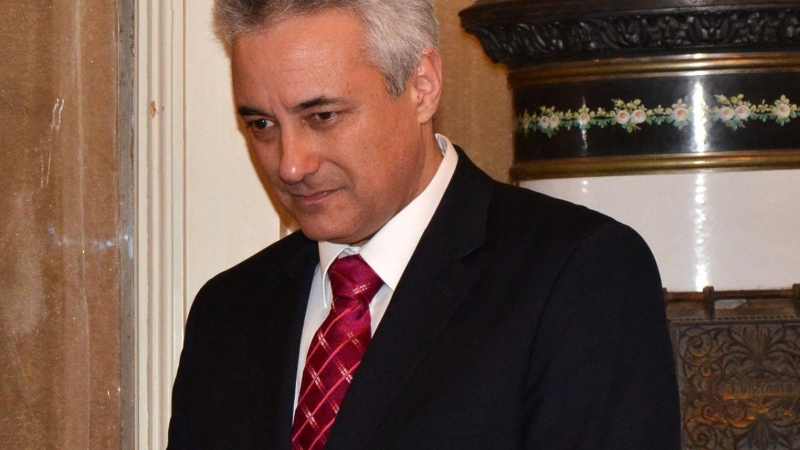 Служебният премиер се мести в “Бояна”