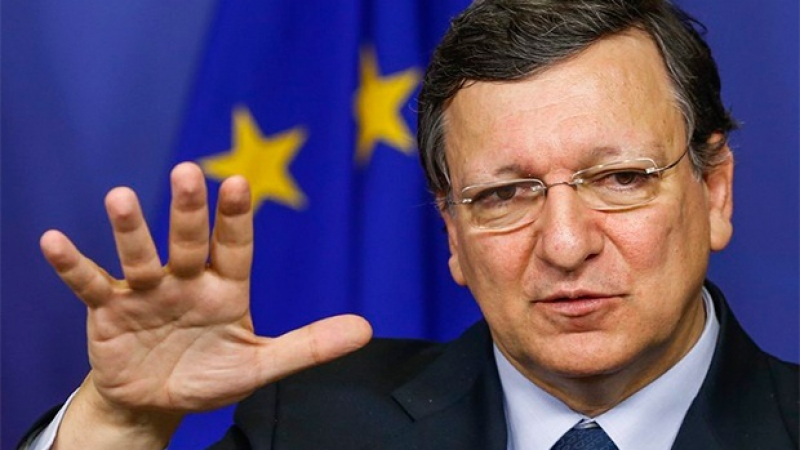 "Льо Монд" за Жозе Барозу: Лакеят на големите