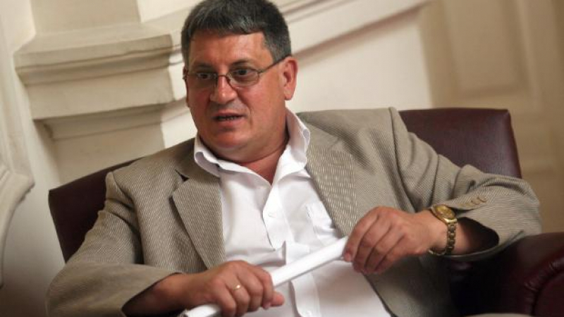  Д-р Пламен Цеков, управител на НЗОК: Парите на касата не са баничка, за да се скрият