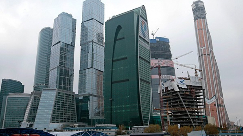 Заплашиха с бомба бизнес център в Москва