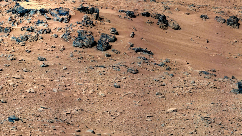 10 000 души напират за еднопосочна екскурзия до Марс