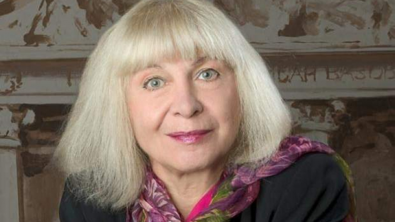 Жоржета Чакърова на 72: Пенсионирах се, когато ме спрягаха, че не чувам суфльорите – това не е трагедия за мен