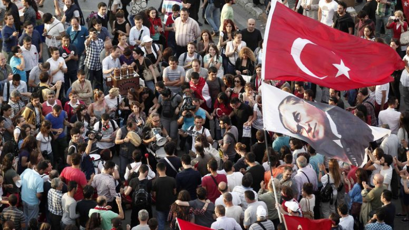 Списък с искания дава надежда за мир в Турция