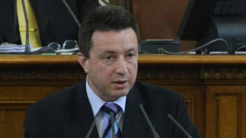 Янаки Стоилов: Не искаме да сме лице на икономическите интереси на последното правителство