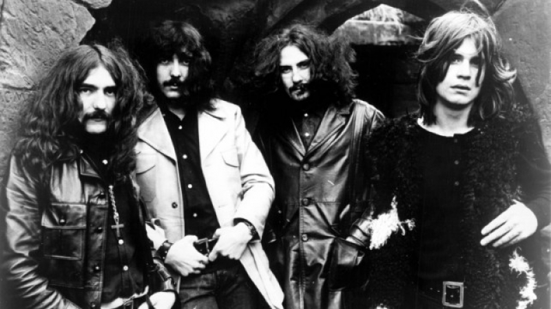 Black Sabbath отново на върха на класациите