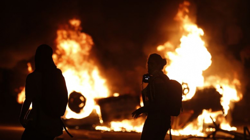 И Бразилия пламна, страшни протести заливат страната (СНИМКИ/ВИДЕО)