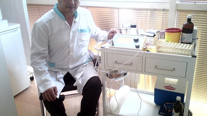 Д-р Пламен Пелтешки: Терапия с лазер е революция в лечението на дискови хернии!