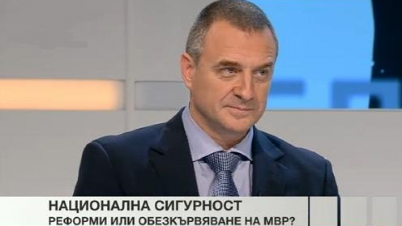 Цветлин Йовчев: Прекалено бомбастично звучи планът за ликвидирането на Борисов